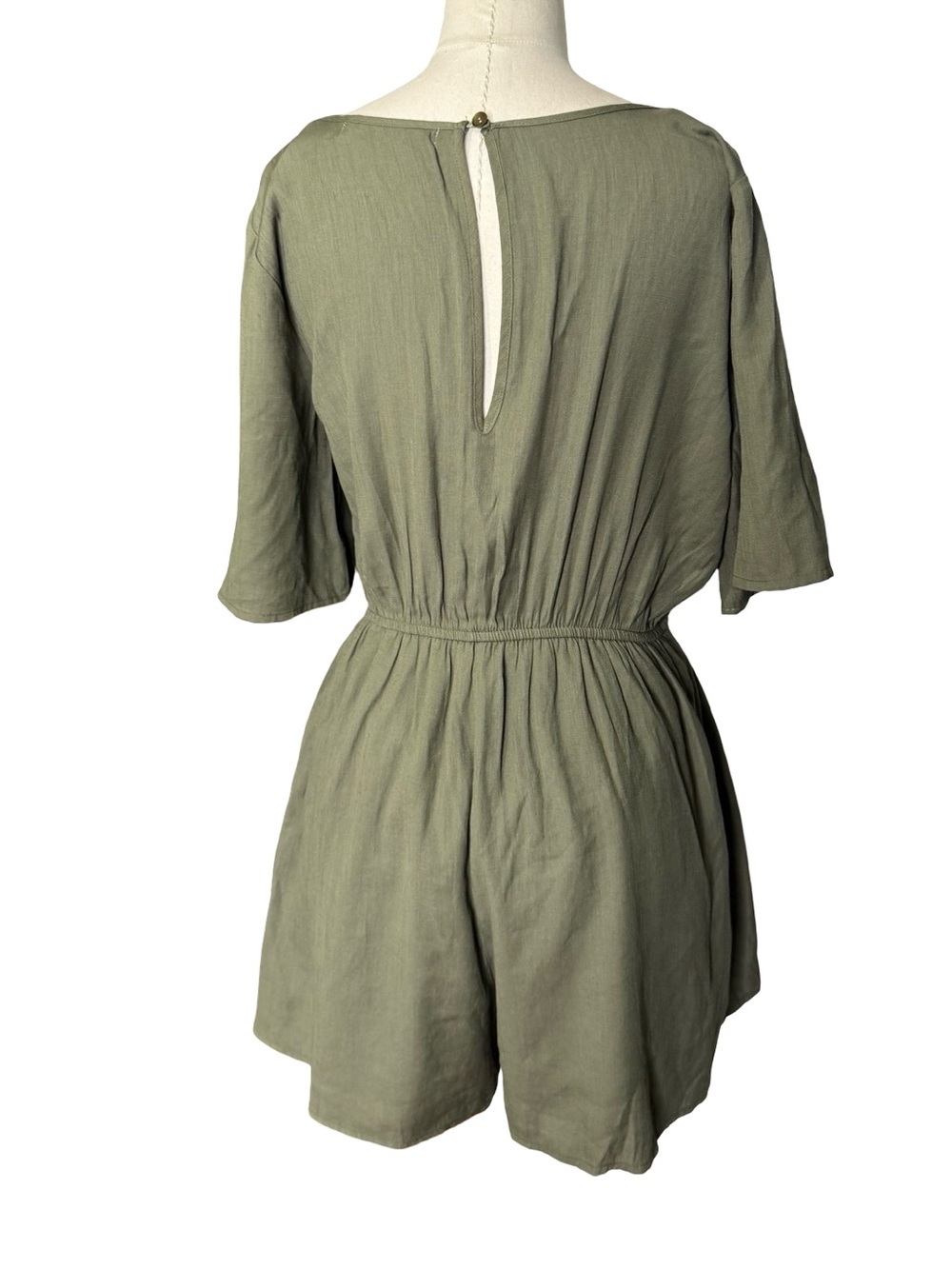 ROW A Olive Green Scallop Trim Romper Medium Boho Flutter Sleeve Wrap Romper - Picture 5 of 7
